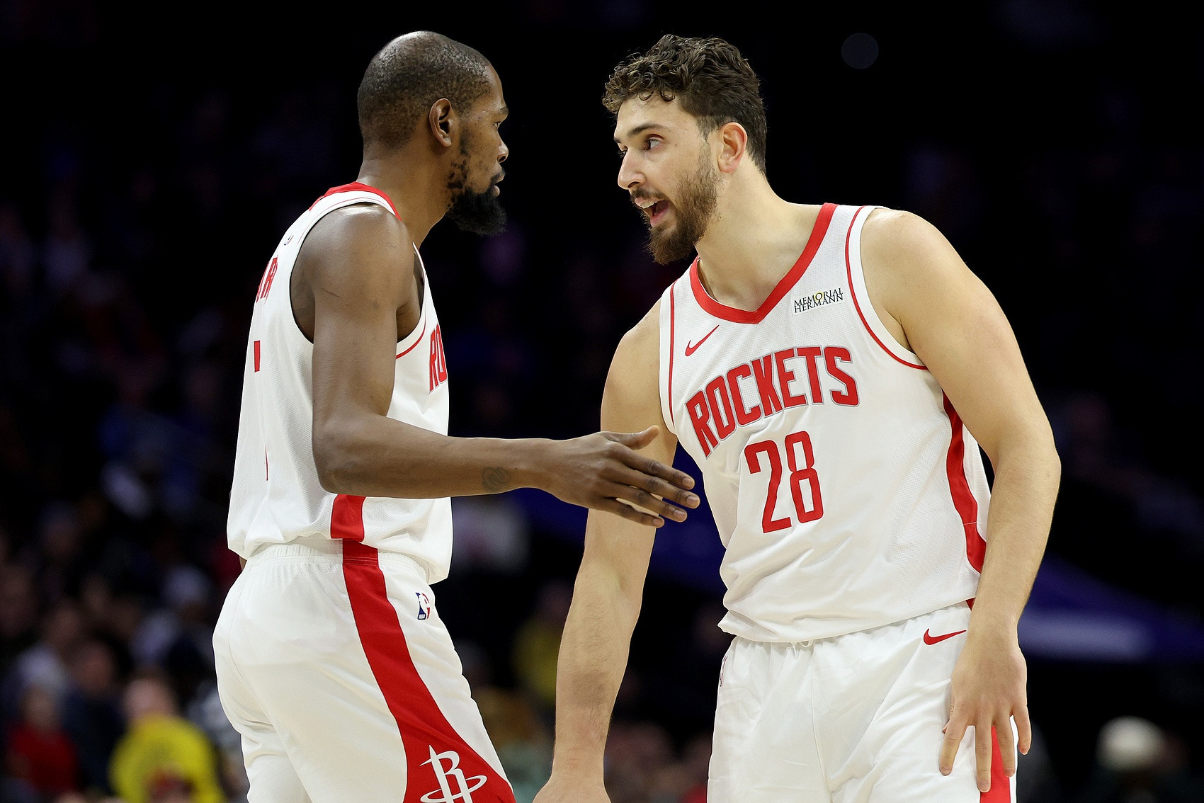 NBA火箭险毁好局!媒体人:扶贫办实至名归 赢球强于输球