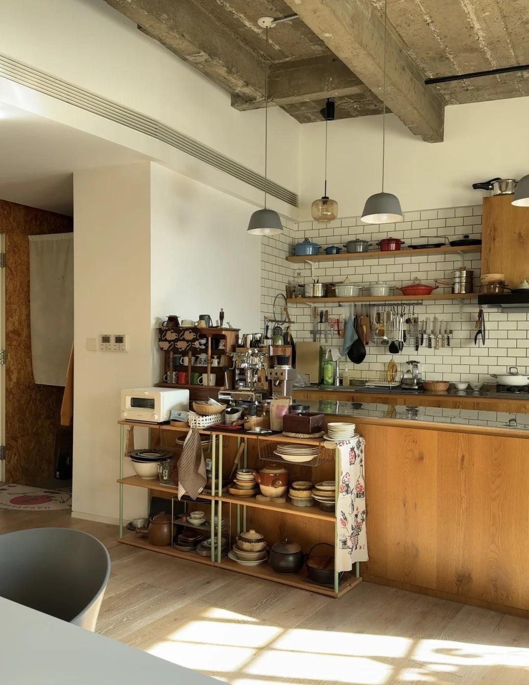 我的家，是我的精神容器🪴家的丰容计划人你该丰容了客厅开放式厨房厨房