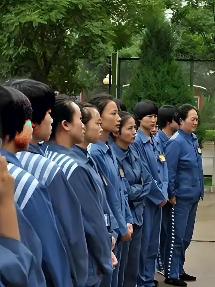 女人坐牢到底有多苦？一位服刑5年的女人说，监狱生活太煎熬了！你们根本想不