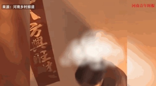 “太缺德了！”2025年6月，湖北，一男子看家门口的监控视频时，发现邻居家的两位