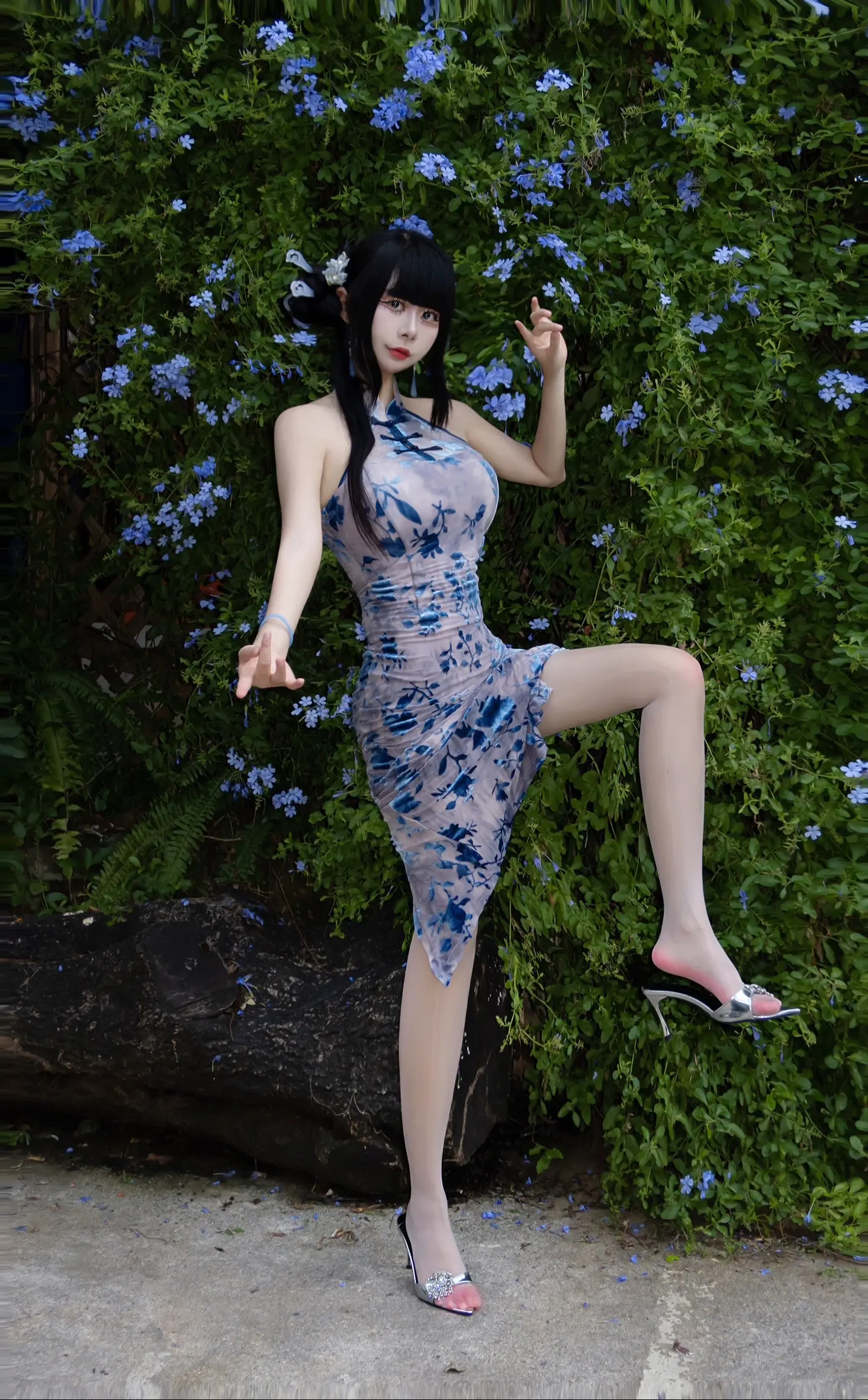 我自关山点酒 千秋皆入喉