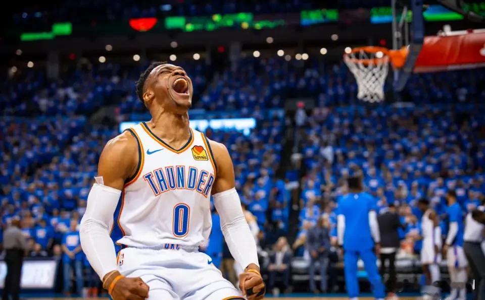 NBA现役球星单赛季最强数据排名:1、维斯布鲁克，16-17赛季，31.6分