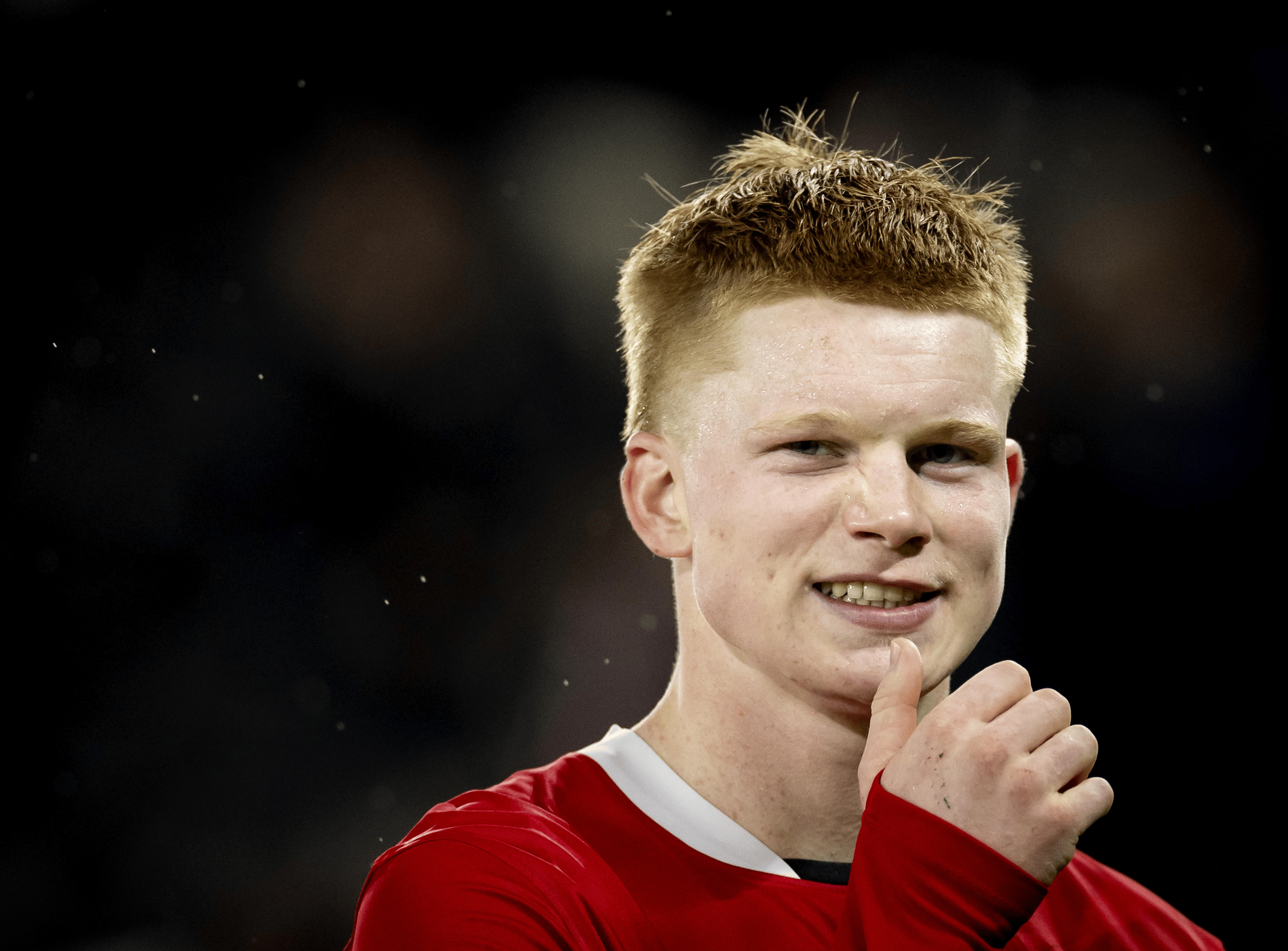 斯密特: 我会在荷兰再待六个月到一年半, 之后将转会到国外