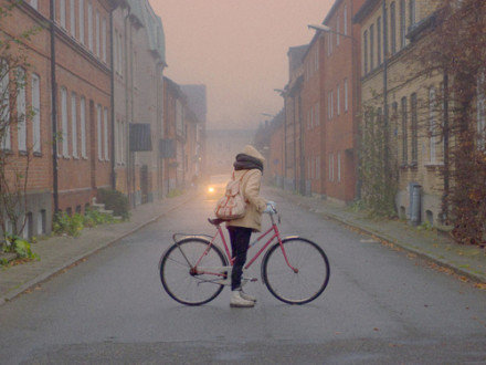 “识人不必探尽，探尽则多怨。知人不必言尽，言尽则无友。敬人不必卑尽，卑尽则少骨。