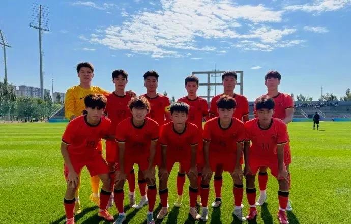 久尔杰维奇带U18国足确实有水平！才集训6天，就在中日韩运动会上3-0拿下日本清