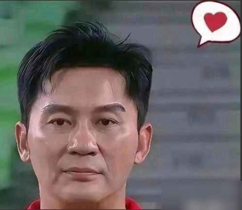 李晨快50了，还在综艺里撕名牌，陈赫邓超早就跑了。一个综艺咖能撑十年，本身就说明没戏可演。你让张译去