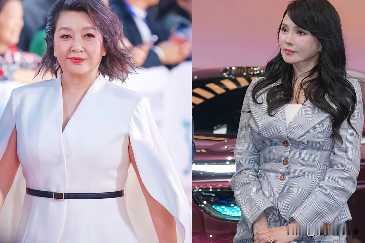 58岁江珊与57岁伊能静同框，终于明白什么叫“时间是最公平的”。左边是58岁的