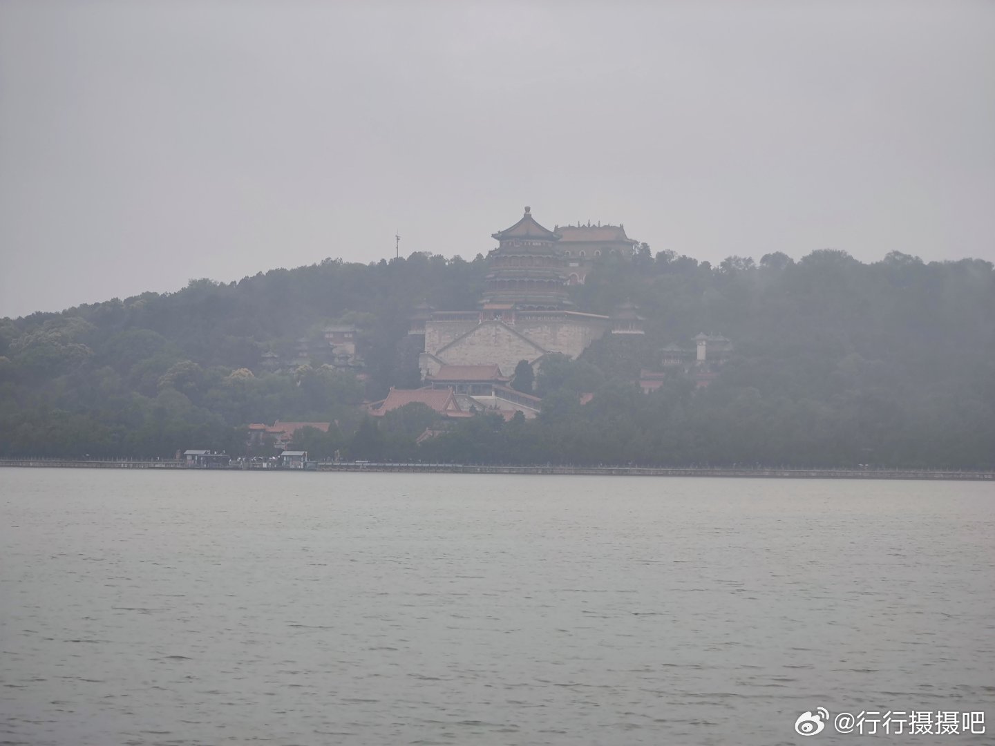雨中的颐和园，山色空蒙雨亦奇摄影​​​