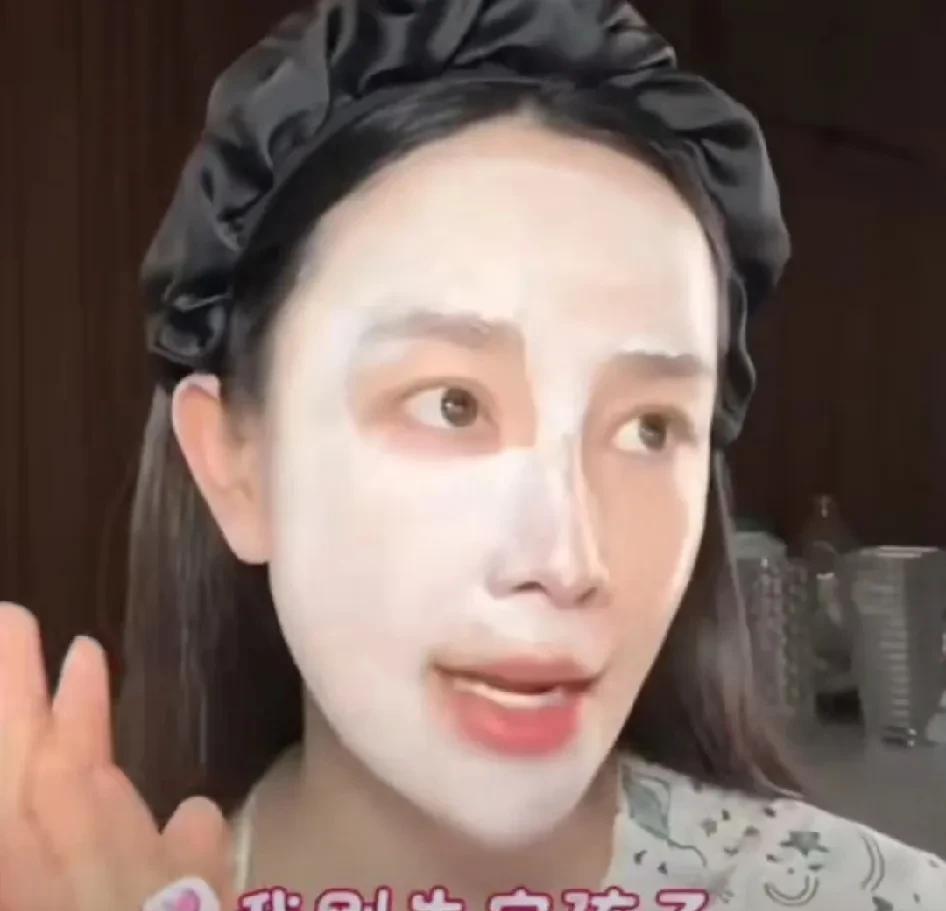 张檬：“我刚生完孩子的时候，非常焦虑，因为我的奶很少，孩子吃不饱，三天没有长一点