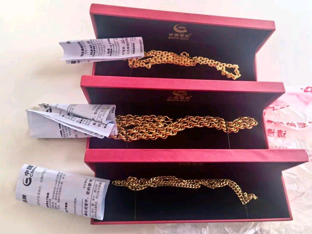 大连这事儿太惊险！今年元旦13时许，金州一男子在商场一次性买了3条共203.61