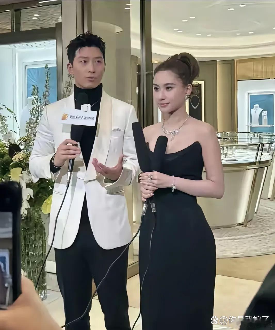 事实证明，何超莲在娱乐圈混的越来越好了