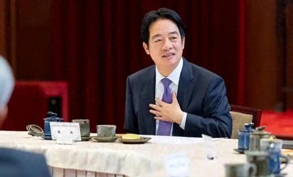 台“防长”顾立雄正式宣布要拿老百姓保命钱交军购，5月27日，台湾地区防务部门