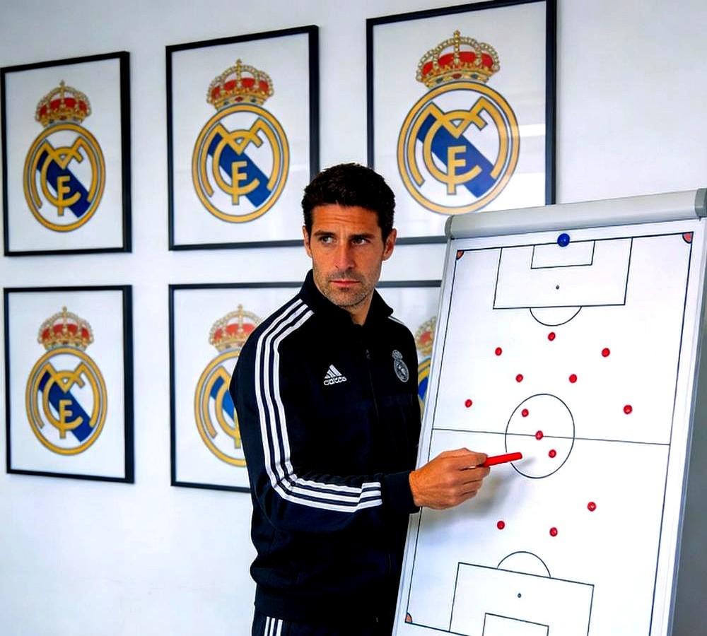 这教练真敢赌啊！皇家马德里主帅阿韦洛亚，太猛了。对埃尔切那场，最后半小时场上