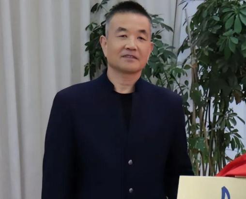 安徽龙头药企董事长身亡！被曝上午公开露面下午突然离世，死因成谜 8月26日