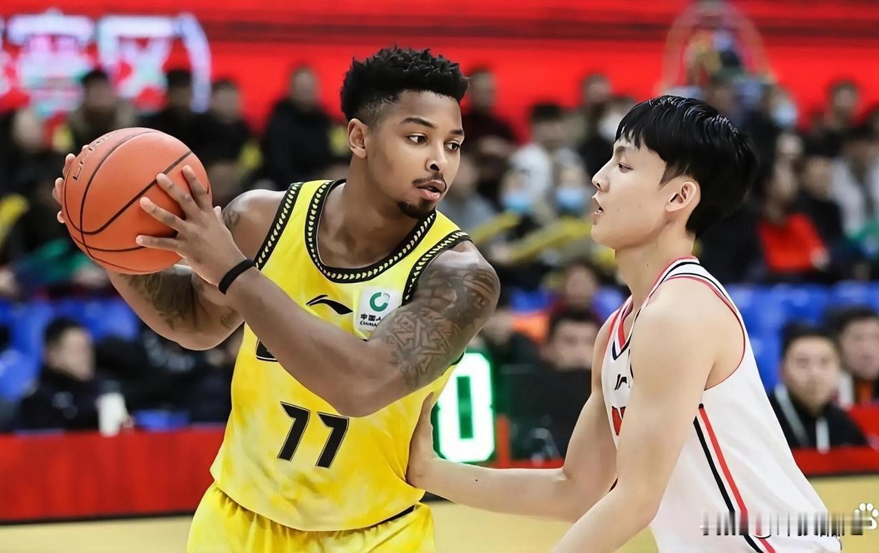 宏远赛前三消息！1.新大外援没到队传说中4月16日与球队汇合的新大外援拉科塞