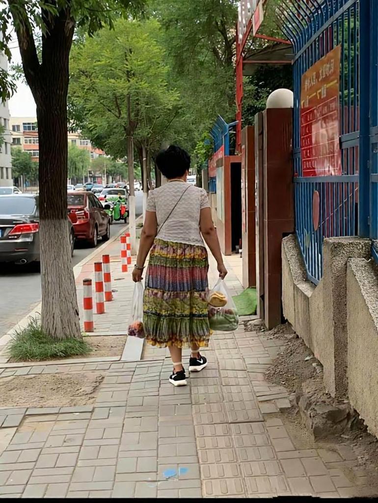 撞衫不可怕谁尴尬