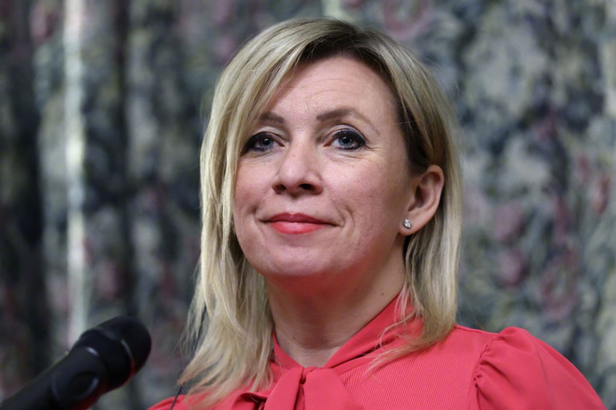 【#金与正和扎哈罗娃互赠新年礼物#】据韩联社12月30日报道，俄罗斯外交部发言人