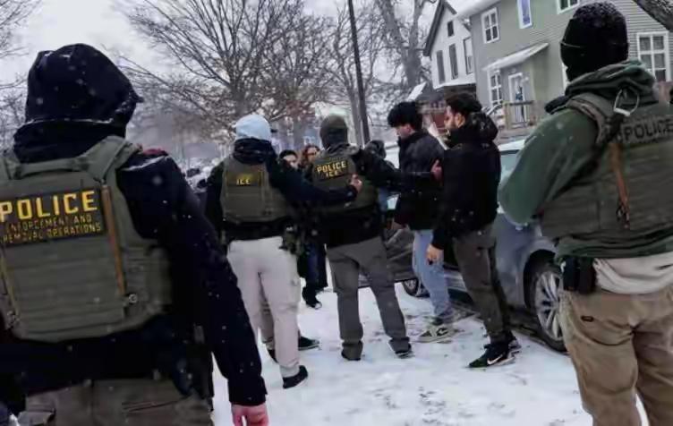 核心事实速览-8:4投票：2026年2月2日，美国众议院规则委员会以8票