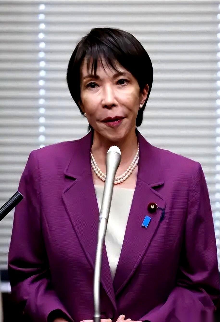 最近一位日本媒体人捅破的窗户纸，把一段荒诞的历史直接端上了桌面。美国福克斯节目的
