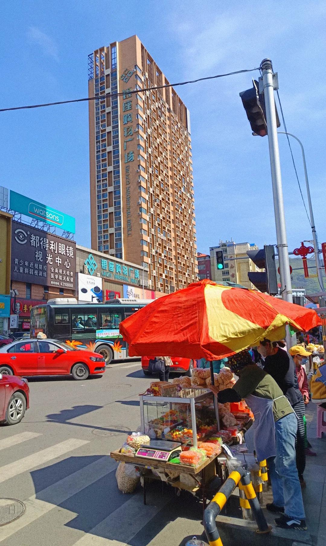 看来2025年五一假期是本溪旅游实现蜕变的一年。以前是本溪县、桓仁县游客多，本溪