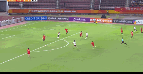 日本U20女足第5分钟就进球了，我们的防守在日本女足队员眼里和没有一样，人家三两