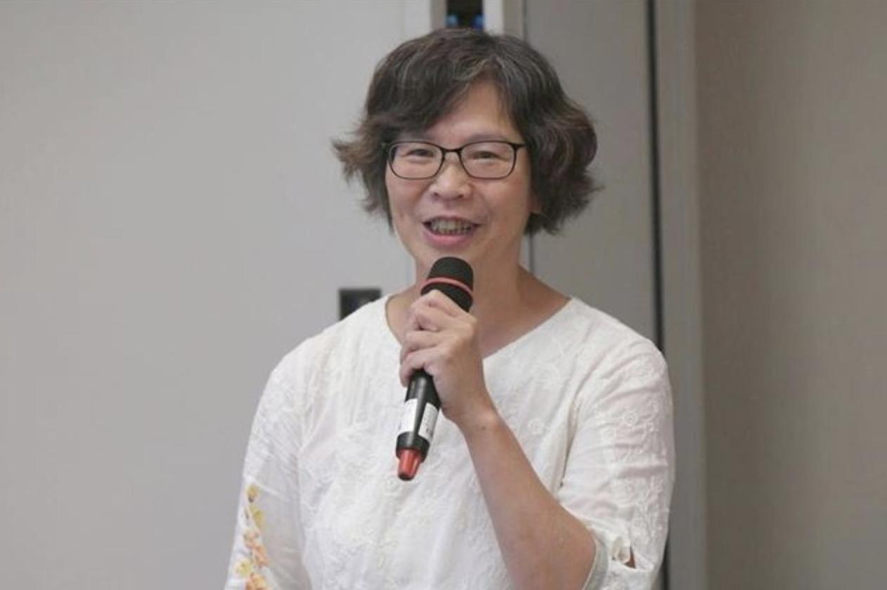 民众党前“立委”蔡壁如今日（26日）在社群平台发文宣布，将前往高雄佛光山展开短期