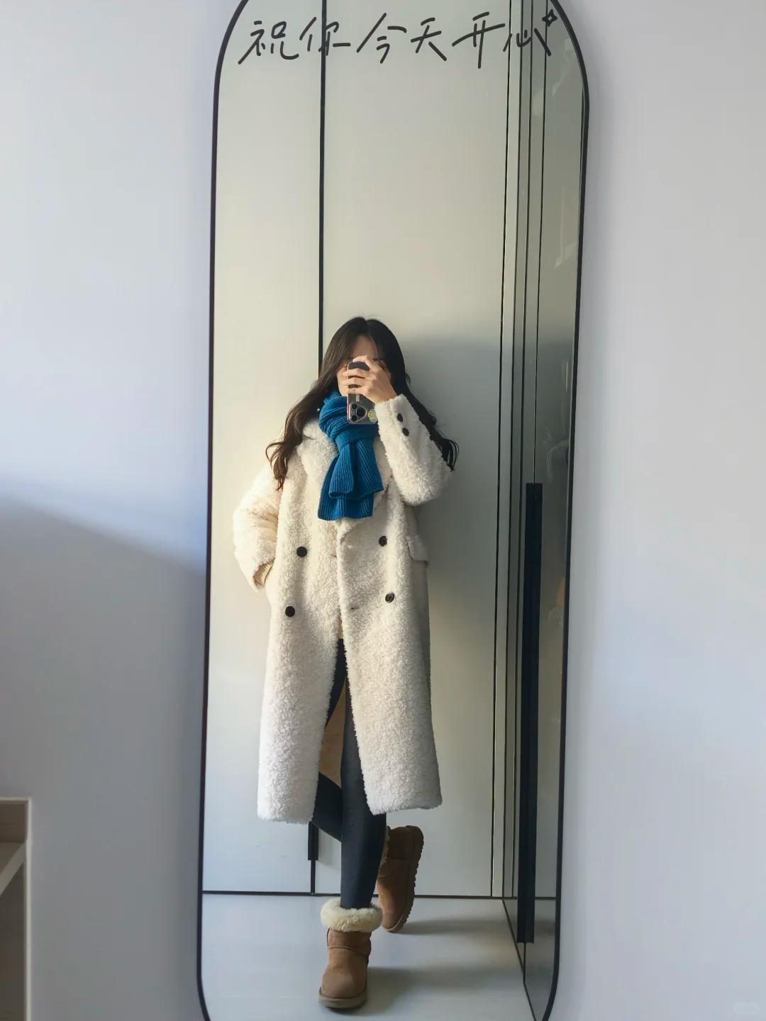 ❄️羊羔毛外套穿搭全攻略｜选款避雷+显瘦公式，冬日软萌不臃肿！🐑羊羔毛外套是