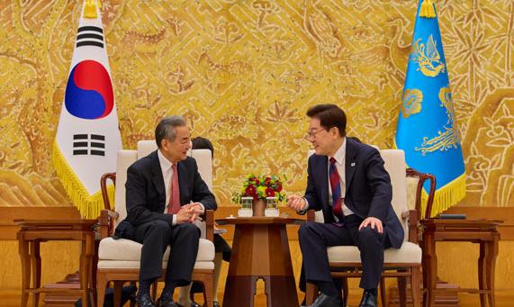 8月20日青瓦台会面信息量十足，李在明期待出席深圳APEC，中韩合作升级