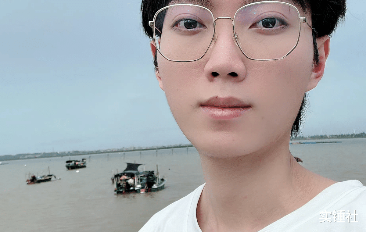 王者荣耀孤影再崛起! 与四位国服发育路Solo杀疯了, 最终棋差一招