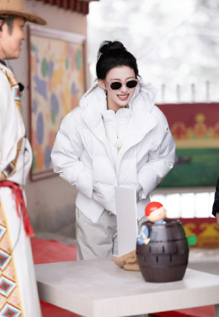 笑到打鸣！王楚然被运气拿捏的一期太搞笑！棉花糖般温柔可爱的性格，灵动小表情不断，