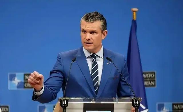 难怪美国防长绝对禁止与解放军冲突了！据报道，近日，一份美国机密文件曝光，称解放军