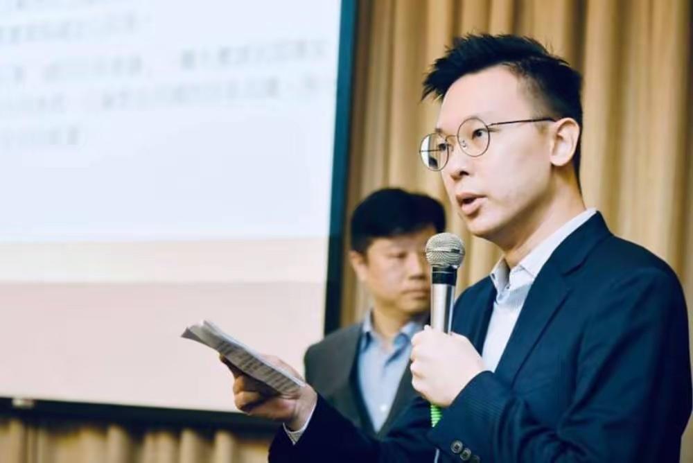 同时受到赖清德和蔡英文重用的“台独青年军”头目林飞帆在美国智库投书叫嚣：台湾