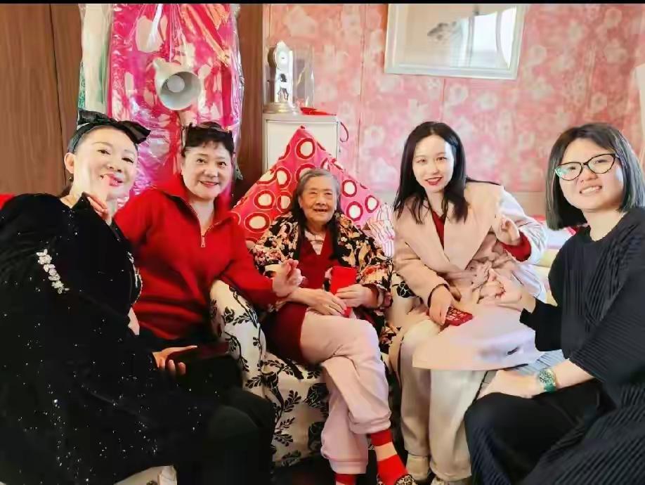 一个时代的回忆[比心]