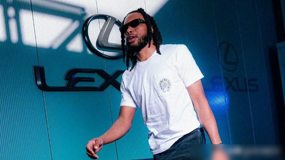 快船这波操作，直接把网友看傻了！3月18日客场打鹈鹕，首节明明领先18分，