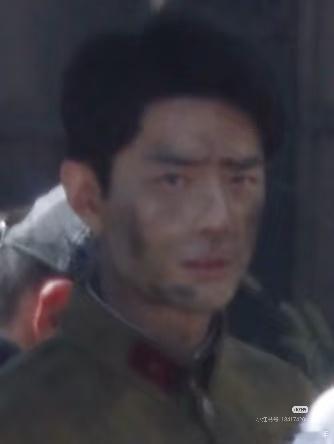 谍报上不封顶哇[捂脸哭][捂脸哭][捂脸哭][捂脸哭][捂脸哭]少白变少黑了！被炸了​