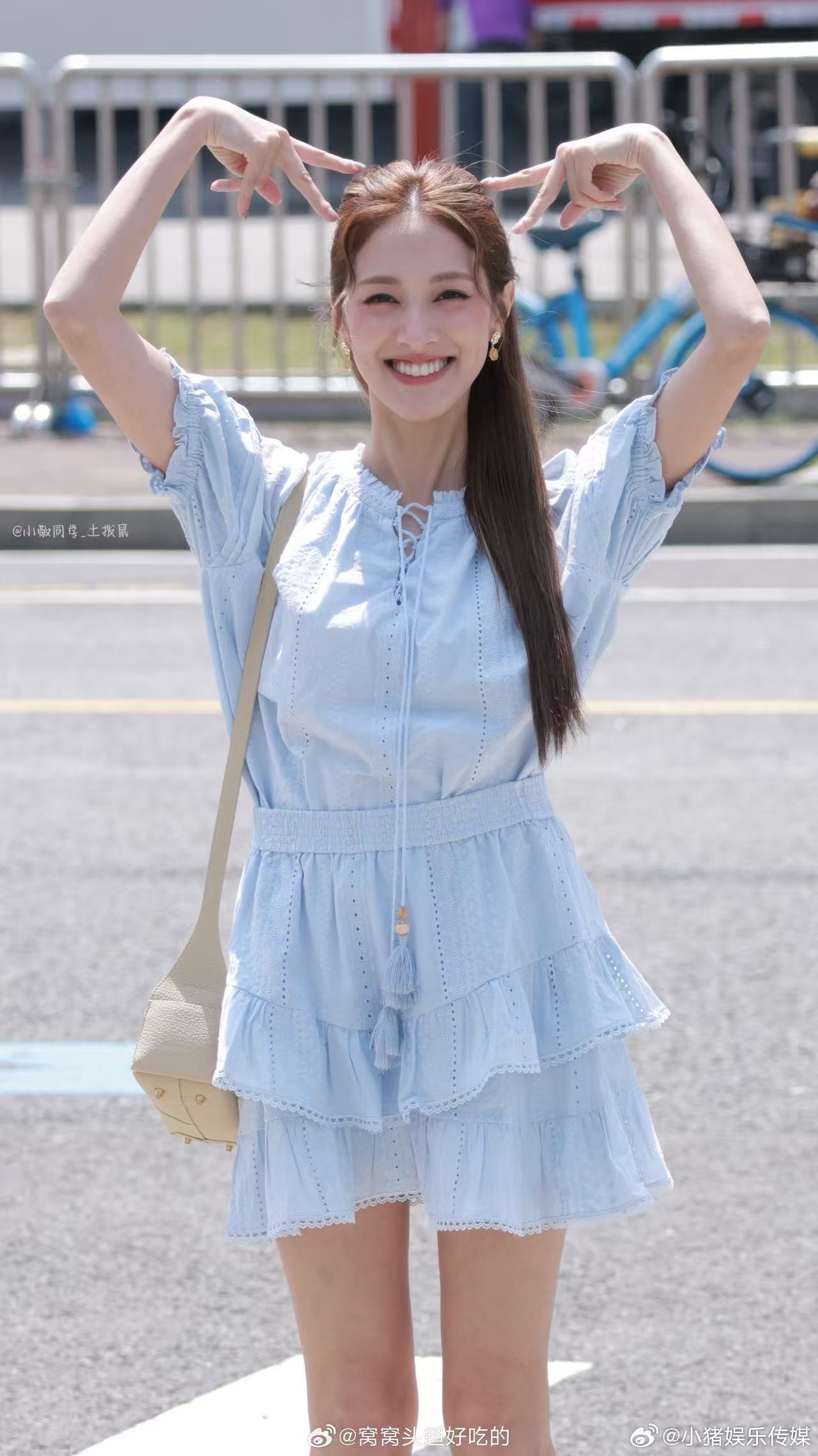 陈凯琳压轴出场也太美了陈凯琳压轴出场那一刻真的有被震撼到，仪态大方眼神自信，完