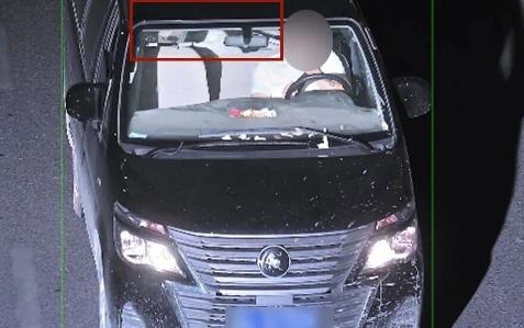 “反派死于话多！”浙江温州，一工地20万电缆被盗。民警调查时，一男子热心凑上前指