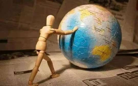 澳大利亚洛伊国际政策研究所发布的，2025年亚太综合实力评分前16名国家排名：