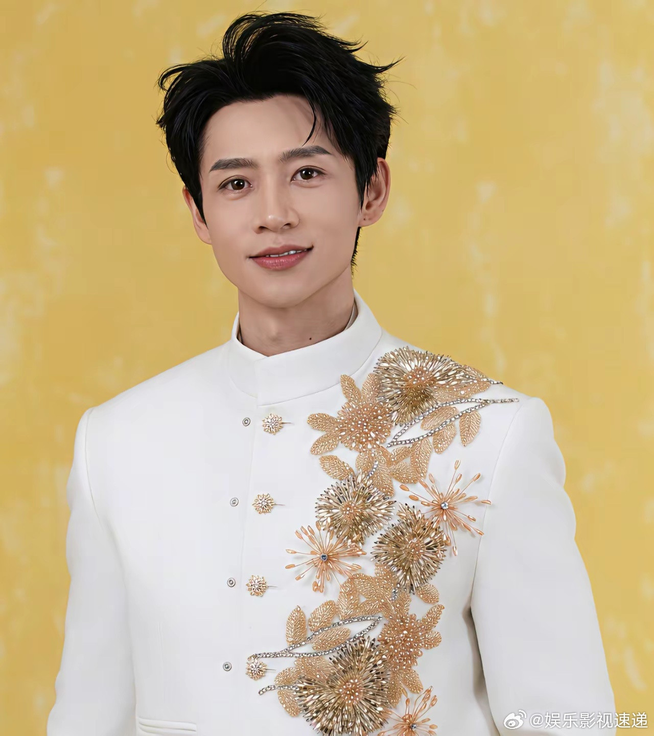 2007年《快乐男声》第3名，和刘宇宁同台“2搭”,40岁的他，唱功和颜值“双