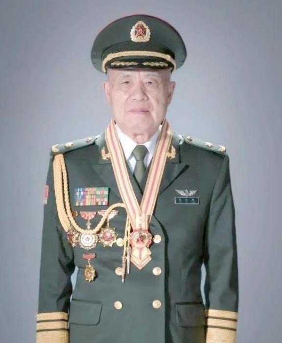 国外军事专家推算，美俄一旦开战，全球可能死亡50亿人。但如果战争发生在中美之