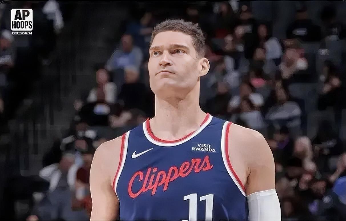 无言以对！看看今日快船替补球员的表现！！桑德斯：上场29分钟，5投2中，三