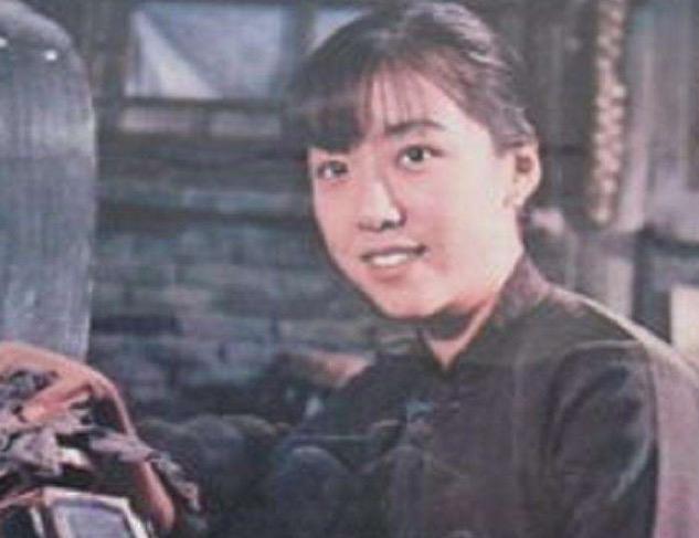 小福子是个怎样的人？为什么小福子做了很长时间妓女才上吊自杀，小福子没有做