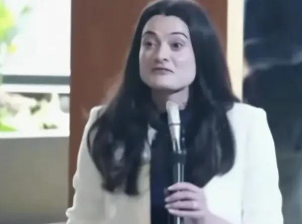 黄仁勋长得比较帅，可是她女儿却长相平平，似乎脸太大我们似乎总习惯用长相来评判人