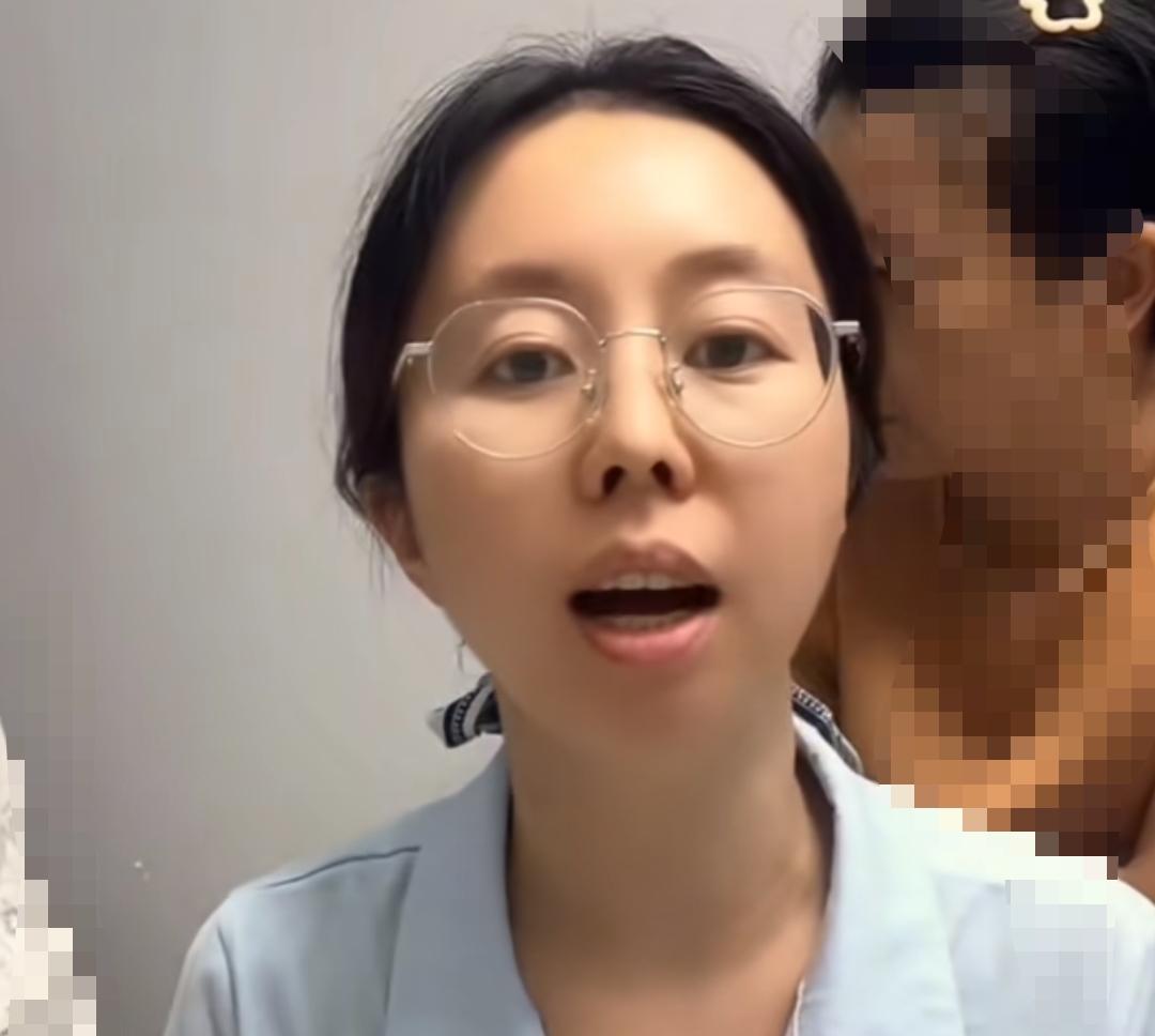 彻底吵翻！田静直播被怼太功利、没人情味，高情商回怼让网友瞬间沉默！错换人生