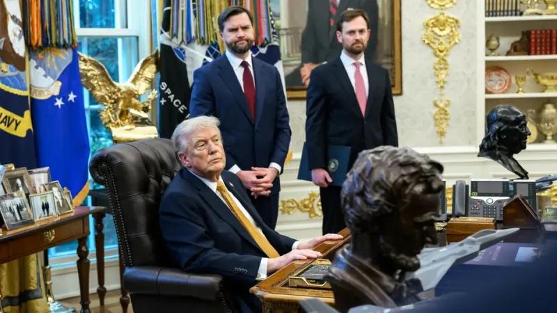 地面战马上开打了！3月30日，特朗普在接受《金融时报》采访时表示：“我正在考虑