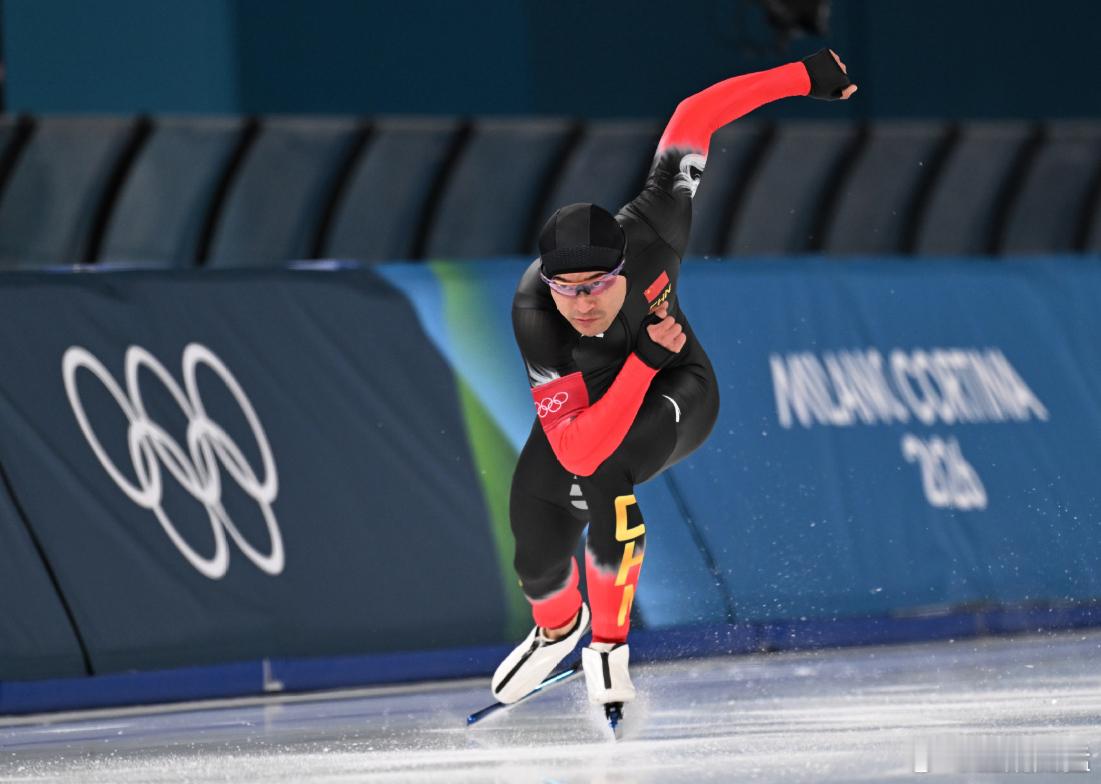 一块铜牌哪里够！双刀流宁忠岩最强项正在蓄力中七天后再对撼欧美奥运冠军！感觉上