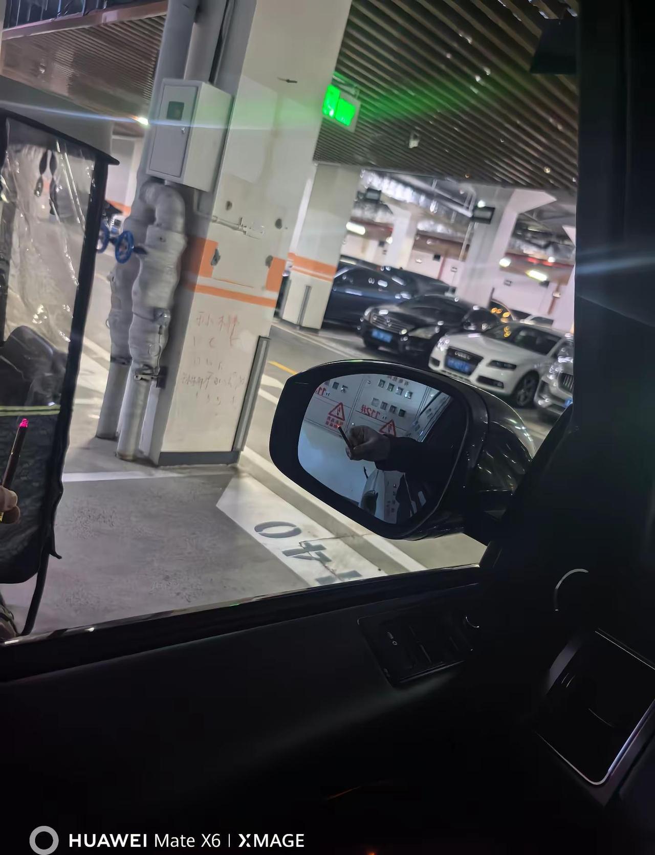 30岁不结婚的像是犯了天条，可如果你说30岁离婚了，大家都会平淡的接受，并安慰你