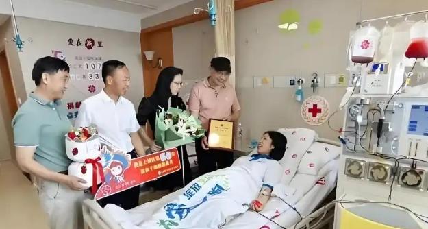 杭州，一名21岁女孩在实习期突然要请10天长假，老板听完当场就炸了：“你不想要转