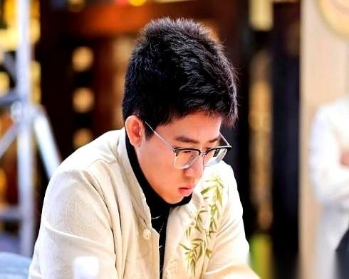 最杀人的，根本不是对面的棋手。是那块小小的，冷冰冰的计时器。今天看直播，真给