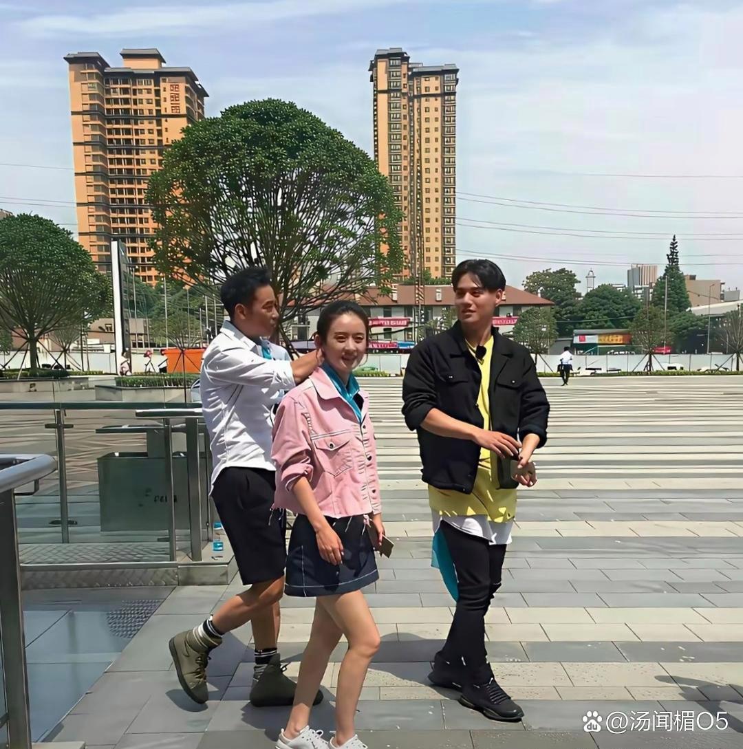 真是的明星路人视角，这你能接受吗？